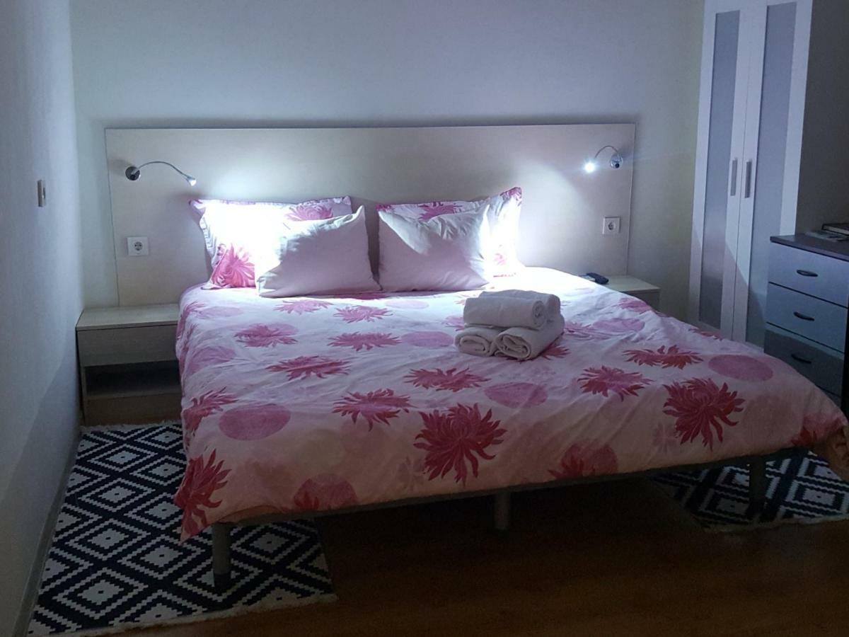 Malavi Top Center Studio Ruse! Comfort&Clean! Екстер'єр фото
